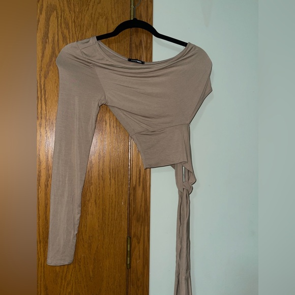 Fashion nova: heart holder one shoulder top- coco - Picture 4 of 4